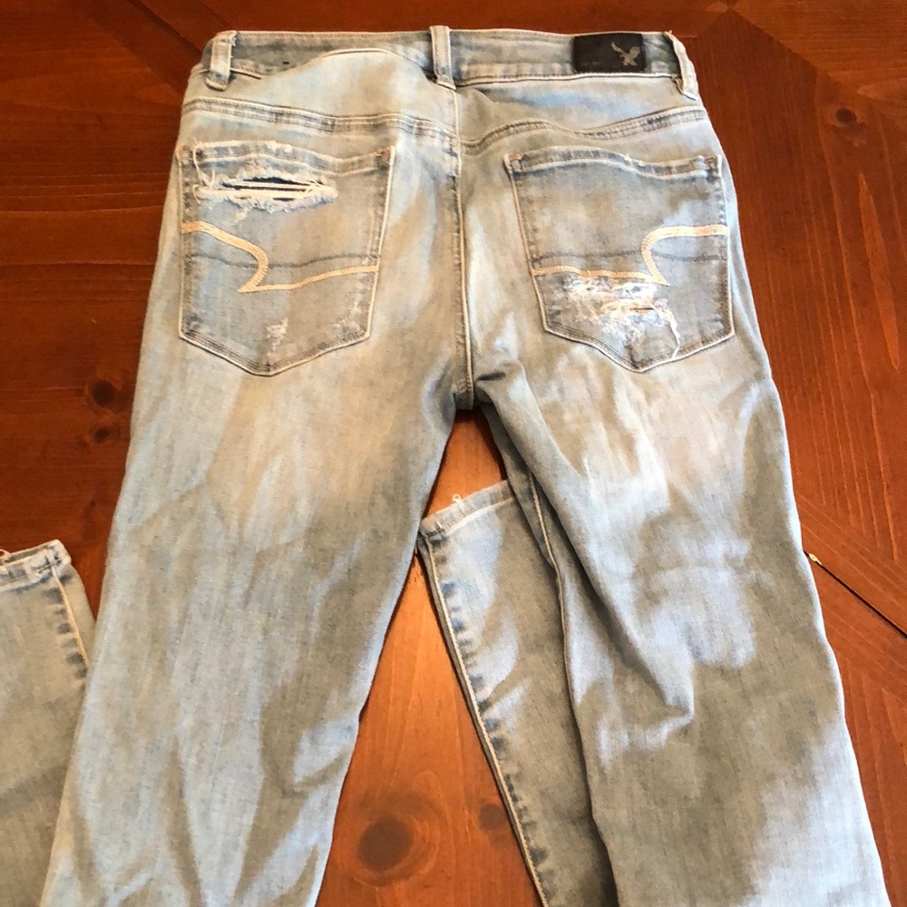 Hi-Rise Ripped Jeggings - Picture 4 of 4